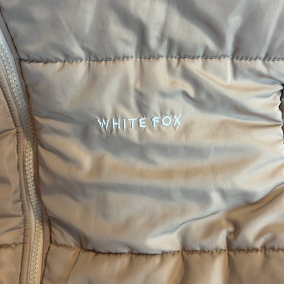 White Fox Not Giving In Puffer Jacket Sand S/M - Picture 11 of 17